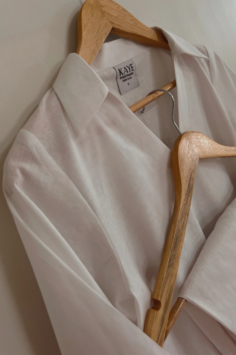 LIMITLESS SET IN CLOUD